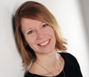 Bild von Julia Ehrhart - Mütterpflegerin und Yogalehrerin